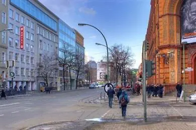 ***  Meininger Hotel Berlin Mitte Tyskland
